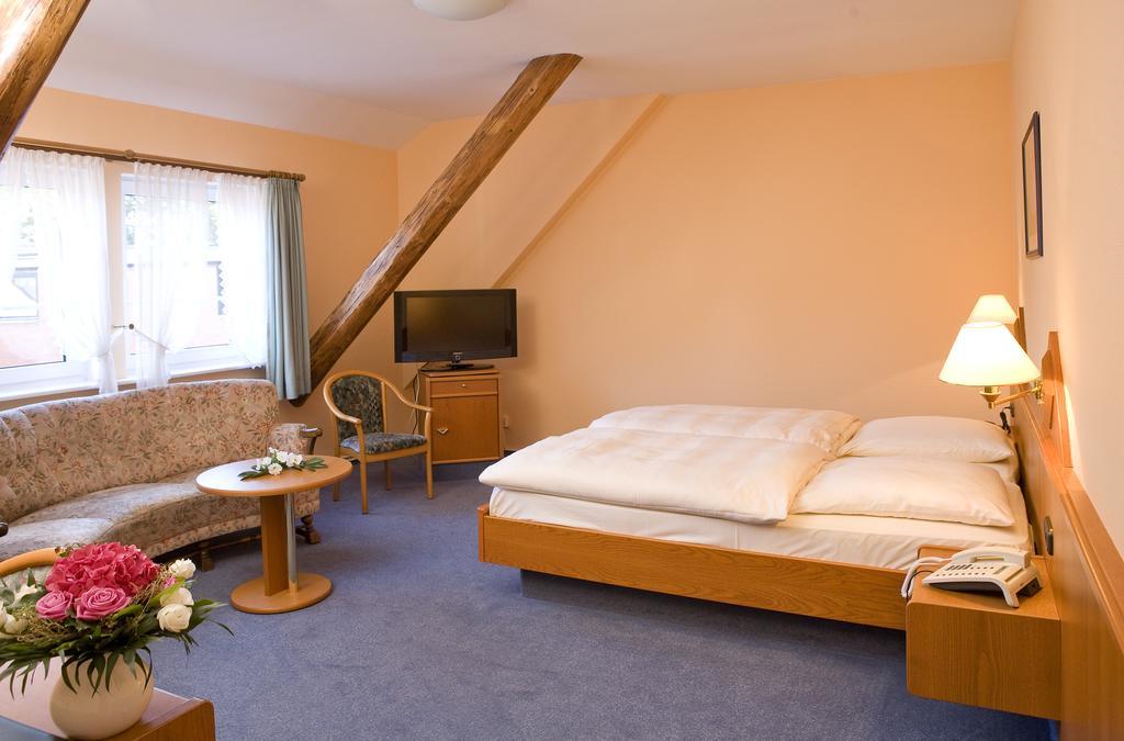 Rueter'S Hotel & Restaurant Salzhausen Room photo